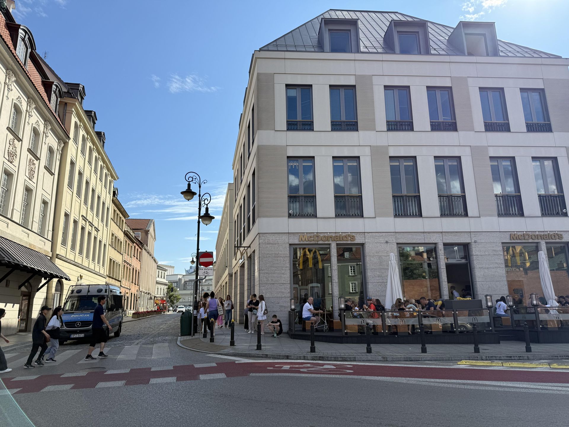 Biurowiec Plac Zamkowy w Warszawie