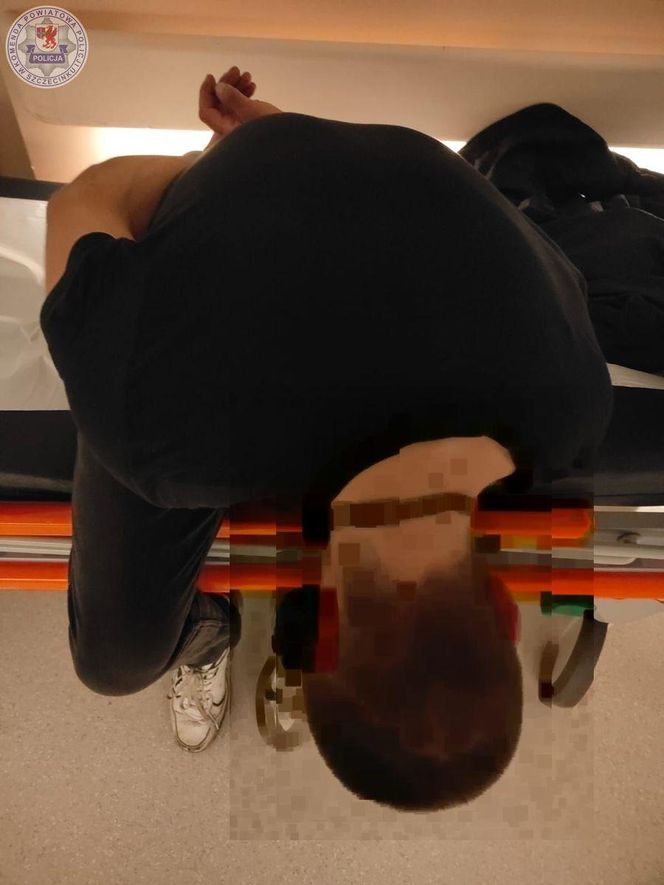 Złodziej na rowerze wyrwał plecak kobiecie