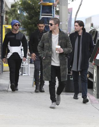 Joe Jonas, Wilmer Valderrama, Nick Jonas