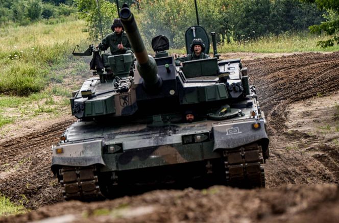 Czołgi K2 w 16 Dywizji Zmechanizowanej