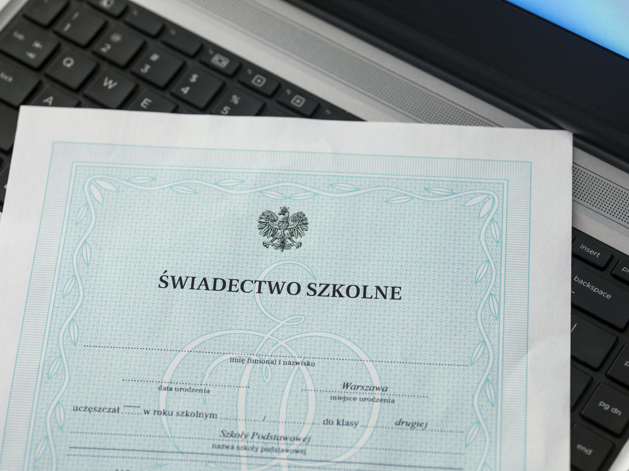 Zakończenie roku szkolnego 2021 - kiedy i o której? [DATA, GODZINA]