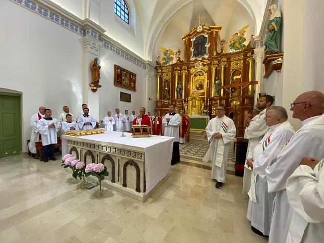 Msza Święta w Daleszycach - 7. dzień lubelskiej pielgrzymki na Jasna Górę 