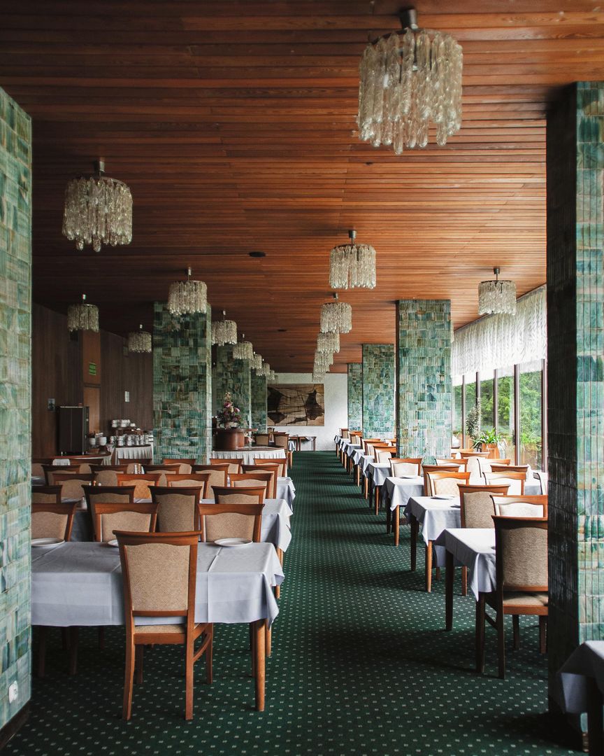 Hotel Tatry w Małem Cichem, dawny Ośrodek Wypoczynkowy Urzędu Rady Ministrów "Polana Zgorzelisko"