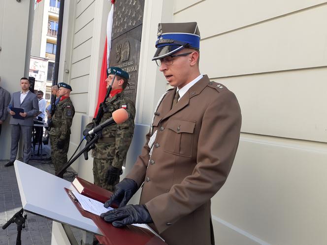 Odsłonięcie tablicy upamiętniającej 100-lecie Cudu nad Wisłą