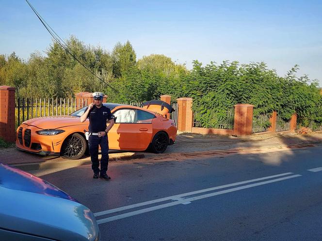 Starachowice: Kierowca wjechał w latarnię