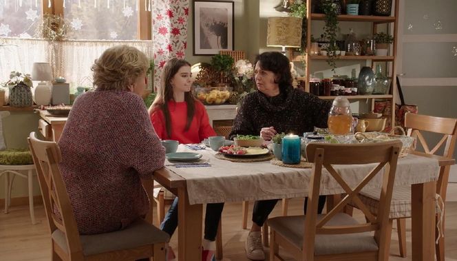 	M jak miłość. Basia (Karina Woźniak), Barbara (Teresa Lipowska), Marysia (Małgorzata Pieńkowska)