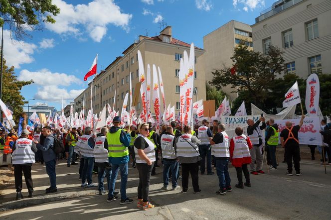 Związkowcy z BEKO protestowali przed ambasadą Turcji 