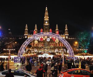 Jarmak bożonarodzeniowy w Wiedniu - Wiener Christkindlmarkt