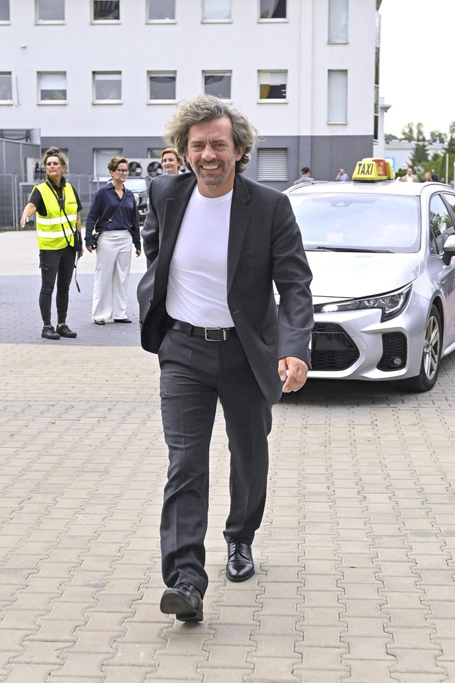 Gwiazdy na jesiennej ramówce Polsatu błyszczały błękitem i dekoltami poniżej pasa. Tylko Ada Fijał i Kasia Cichopek przełamały sztampę