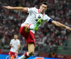 Robert Lewandowski ma duże wątpliwości, niektórzy mogą się zaniepokoić. Nie mówię tak, nie mówię nie. 