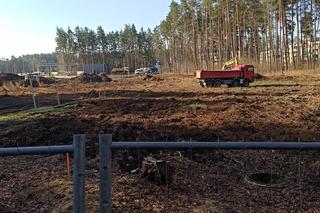 Pod Olsztynem otworzy się sklep Aldi. Właśnie ruszyła budowa dyskontu [ZDJĘCIA]