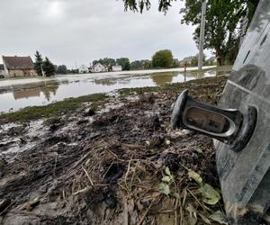 Nim przyszła fala powodziowa, sąsiedzi pomogli pani Gizeli 