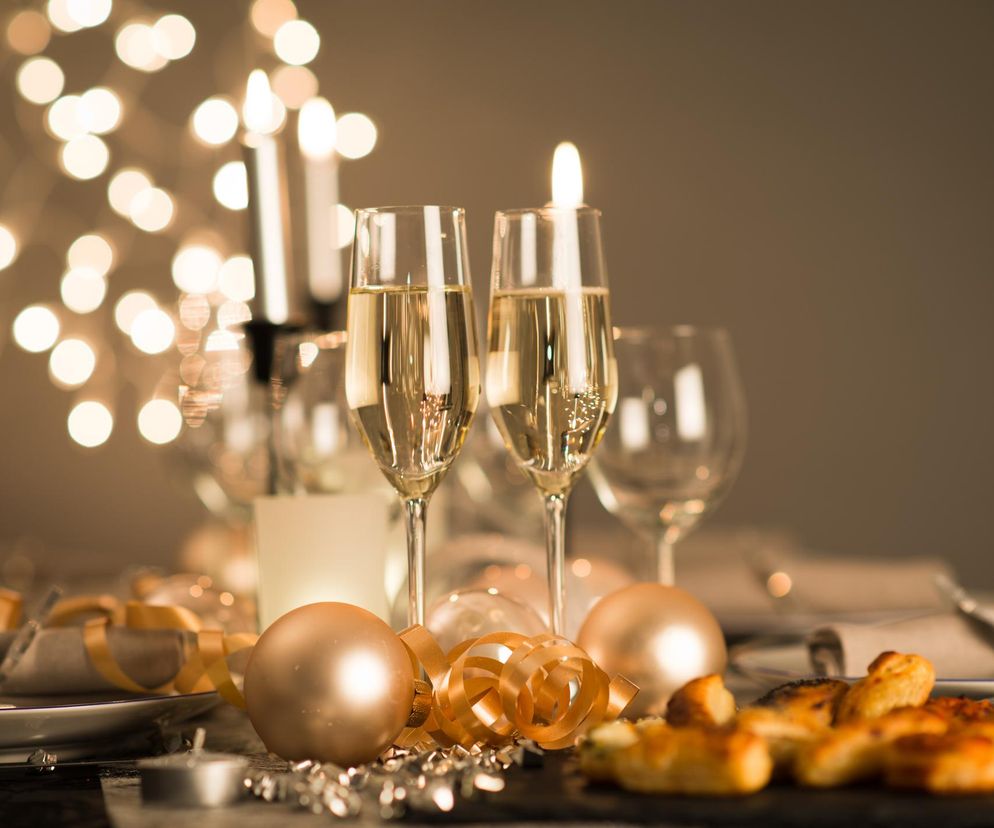 Planujesz domówkę na sylwestra? Stylowe dekoracje na imprezę sylwestrową