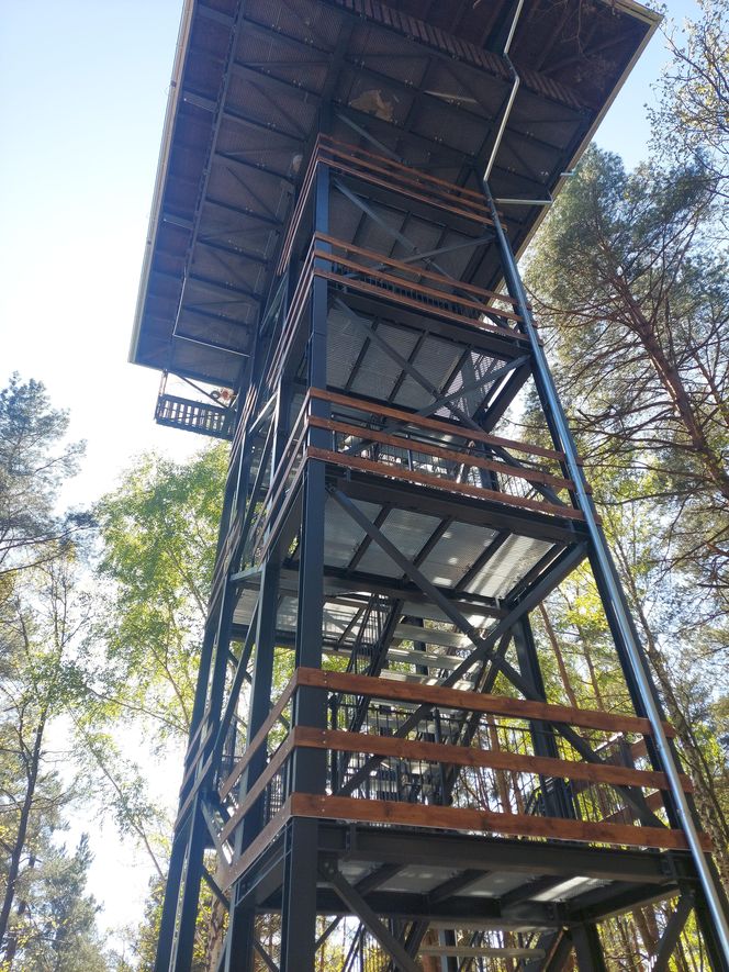 To będzie zupełnie nowa atrakcja turystyczna w Świętokrzyskiem. Nad zalewem powstała wieża widokowa