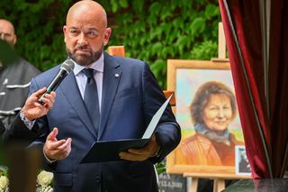 W dniu pogrzebu Joanny Kołaczkowskiej pochowano także wielką polską poetkę 