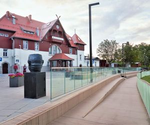 Dworzec Szklarska Poręba Główna - budynek i nagroda dla najlepszego małego dworca turystycznego na świecie
