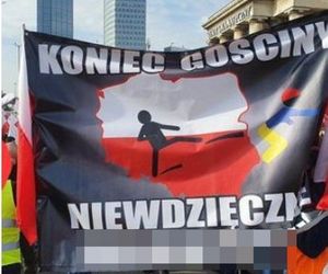 Skandaliczny banner na proteście