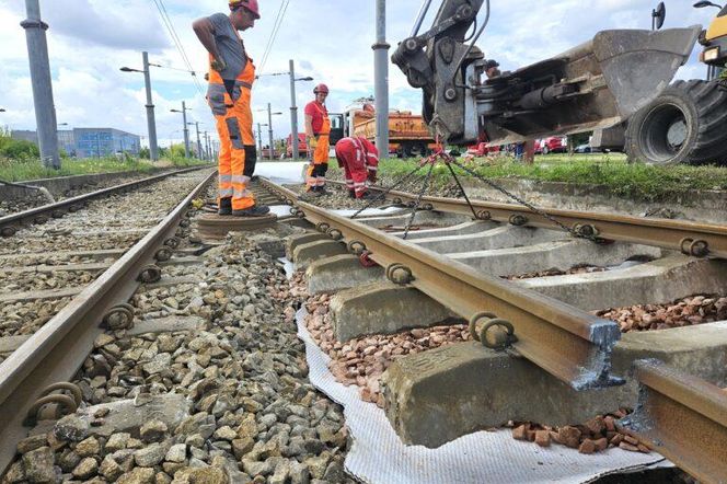 Tydzień remontu na torowisku na Powstańców Śląskich. Bez tramwajów między Bemowem a Bielanami