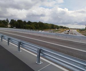 Nowy wiadukt na A2 w ciągu ul. Domanickiej w Siedlcach jest już otwarty i przejezdny