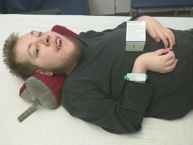 PRZEZ SZESC GODZIN DUSIL SIE KOTLETEM NA SOR 