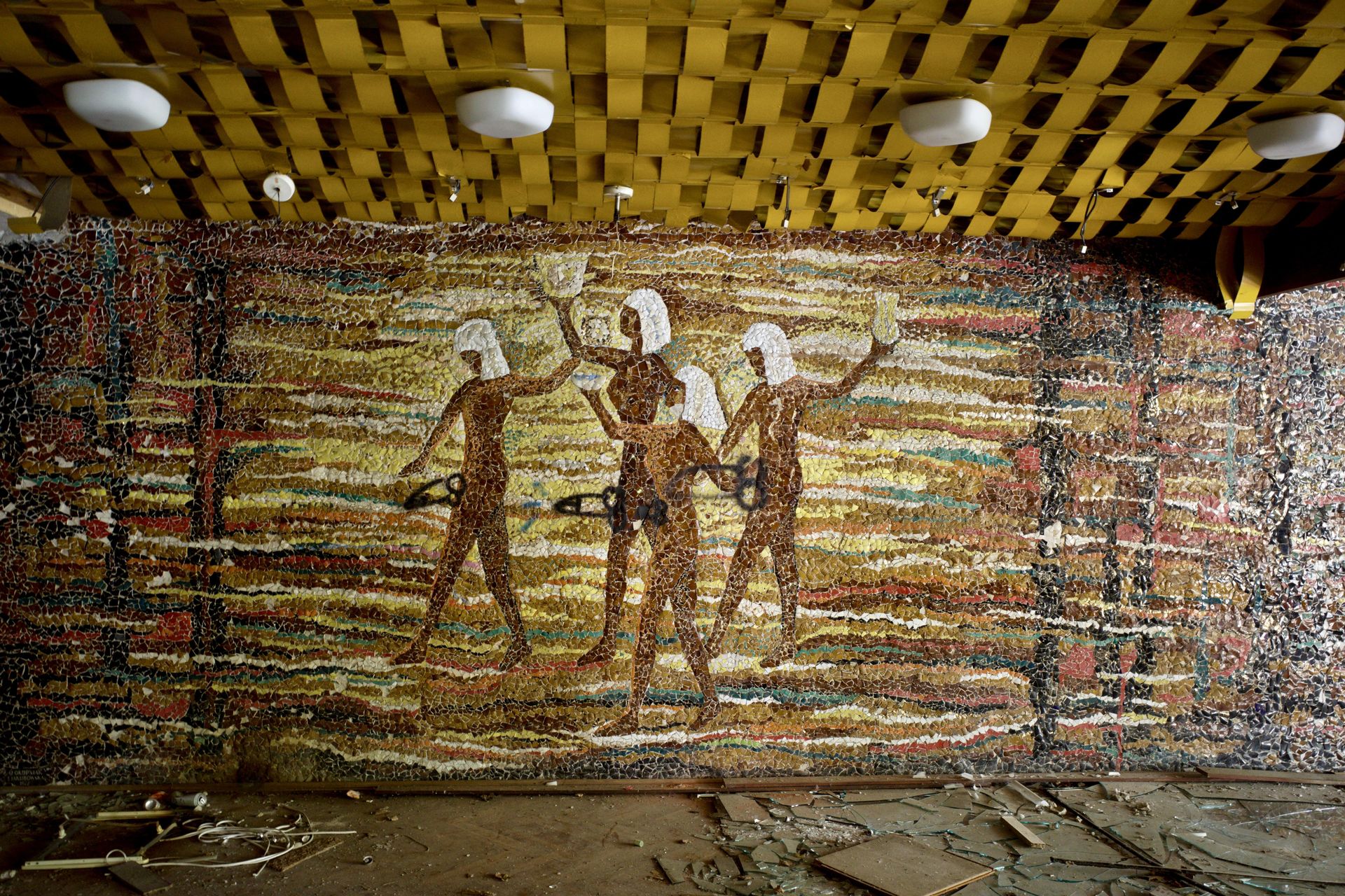 Mozaika w Kiekrzu przed