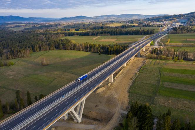 Budowa nowych dróg w Polsce - ile kosztuje kilometr drogi?