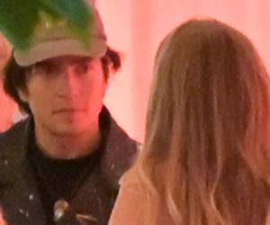 Niezła bibka Afryka Express. Obejrzeli razem odcinek, a potem poszli w tango. Iwan wyszedł ostatni