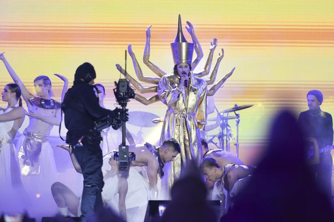 Michał Szpak chce łączyć ojcostwo z karierą w show-biznesie. Marzenia są silniejsze niż hejt