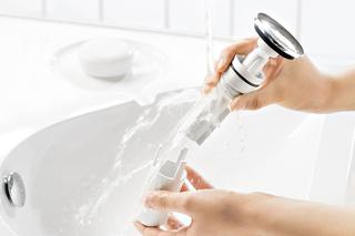Czyszczenie odpływu i syfonu – jak to zrobić w wannie, brodziku, umywalce, zlewie?