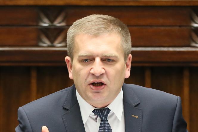 Przez Arłukowicza nie możemy leczyć piersi