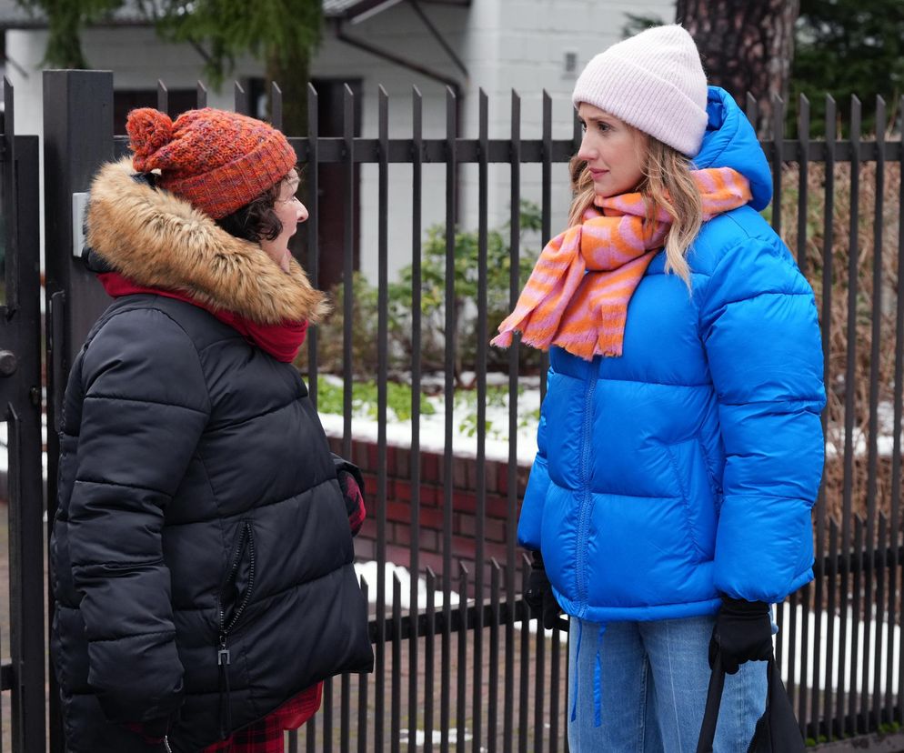 Barwy szczęścia, odcinek 3188: Asia (Anna Gzyra-Augustynowicz), jej teściowa Zofia (Izabela Olejnik)