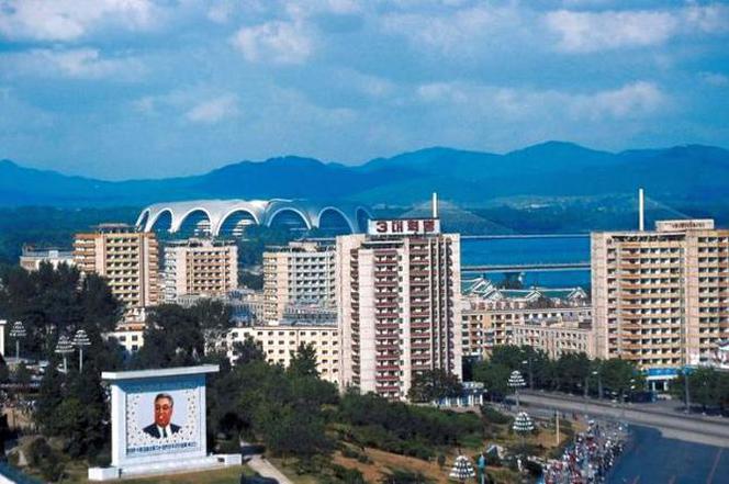 Korea Północna: stadion Runra w Pjongjang