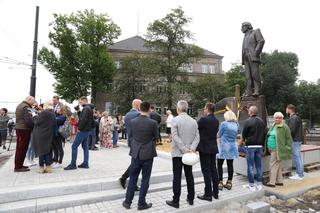 Pomnik prof. Zbigniewa Religi