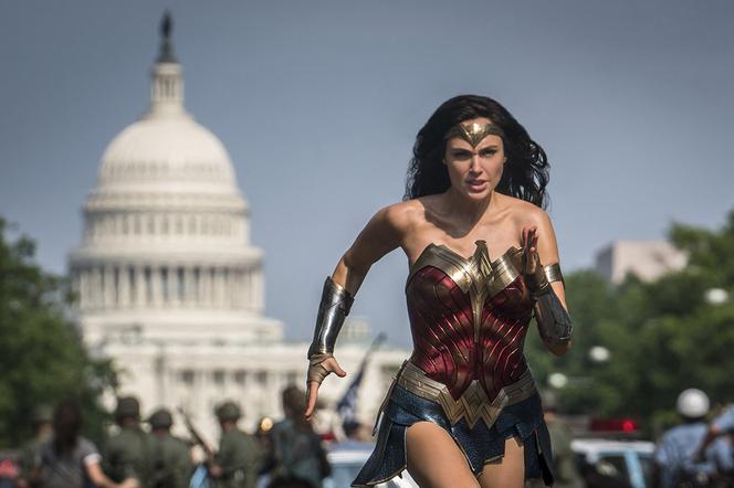 Wonder Woman pokonała koronawirusa! Zarobiła 17 milionów