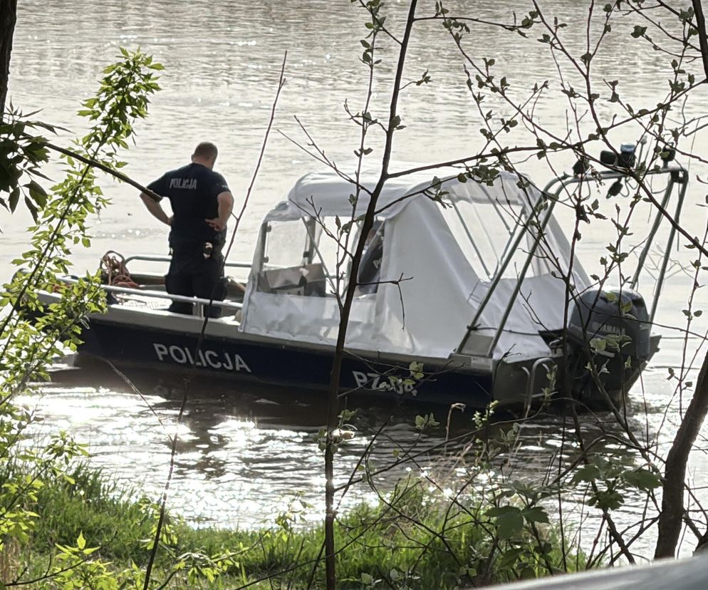 Makabryczne odkrycie. Zwłoki kobiety w Wiśle, na miejscu policja