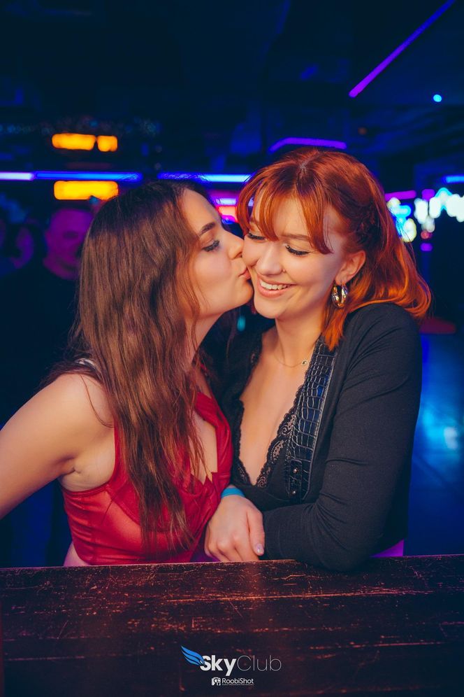  Tak bawił się Białystok w ostatni weekend. Piękne dziewczyny jak zwykle zdarły parkiet! 