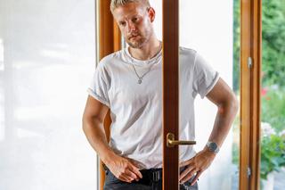 Grzechy sąsiadów. Szczepan Blok (Sebastian Fabijański) 