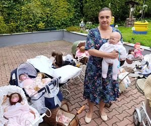 Agnieszka Ciećko zbiera lalki