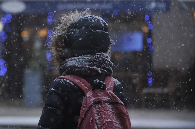 Za kilka godzin się zacznie! Śnieżyce i wichury uderzą w twarze Polaków. To nie wszystko