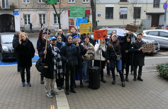 Obrońcy Stacji Praga protestowali pod urzędem