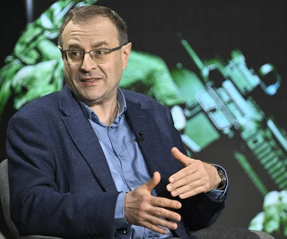 Prof. Dudek o reakcji premiera na strategię USA. Tusk ciągle żyje w minionej epoce