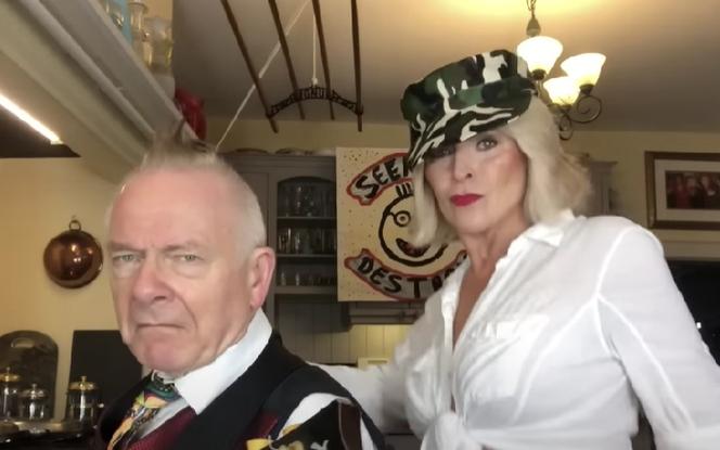 Robert Fripp i Toyah w szalonym coverze Seek & Destroy Metalliki! Nie jesteście na to gotowi!