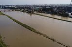 Walka o wrocławskie osiedla nad Odrą i Oławą. Mieszkańcy do późnych godzin nocnych bronili dobytku