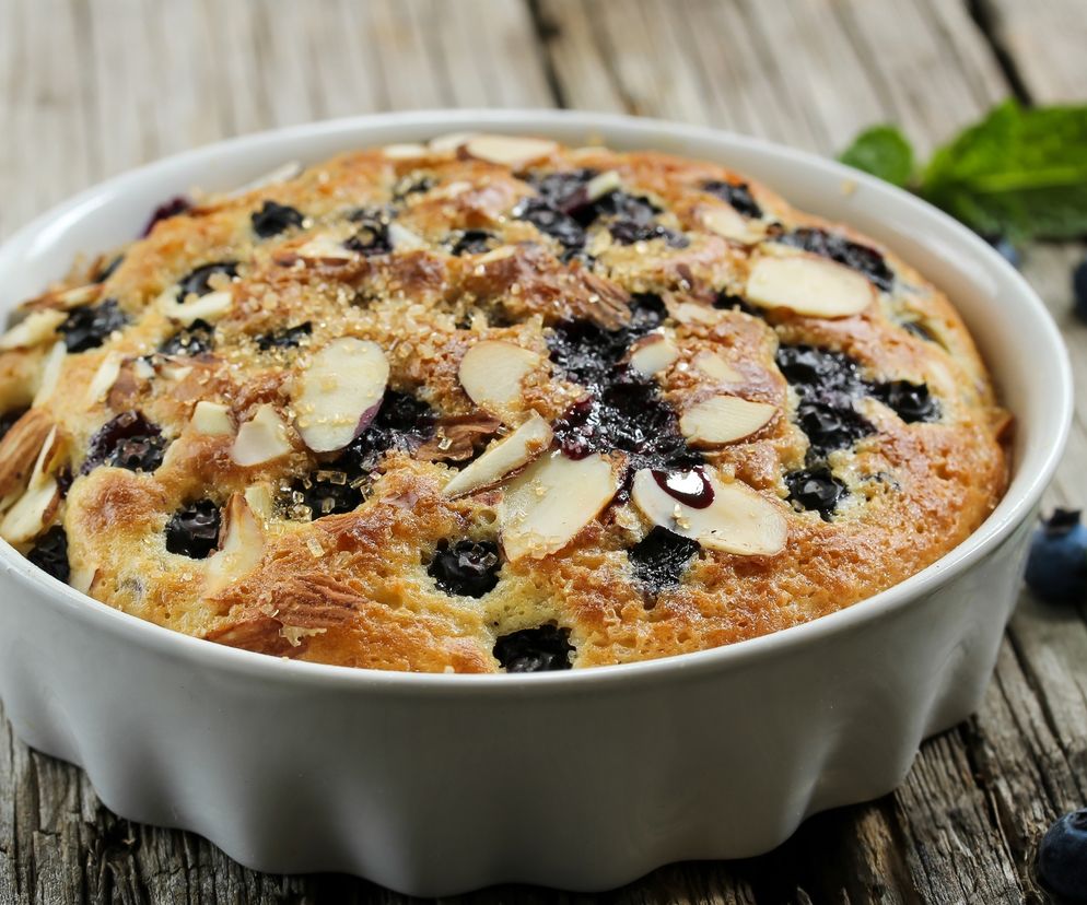 Bardzo dobre ciasto z jagodami - zrobisz je w 10 minut!