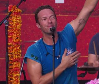 Chris Martin z zespołem Coldplay na żywo w czasie Global Citizen Festiwal 2015