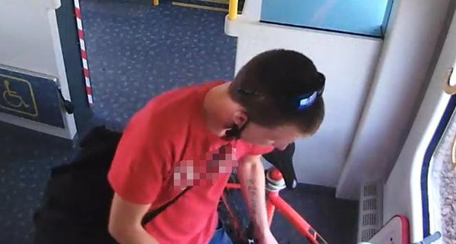 Ukradł rower i zniknął! Policja z Solca Kujawskiego szuka tego mężczyzny