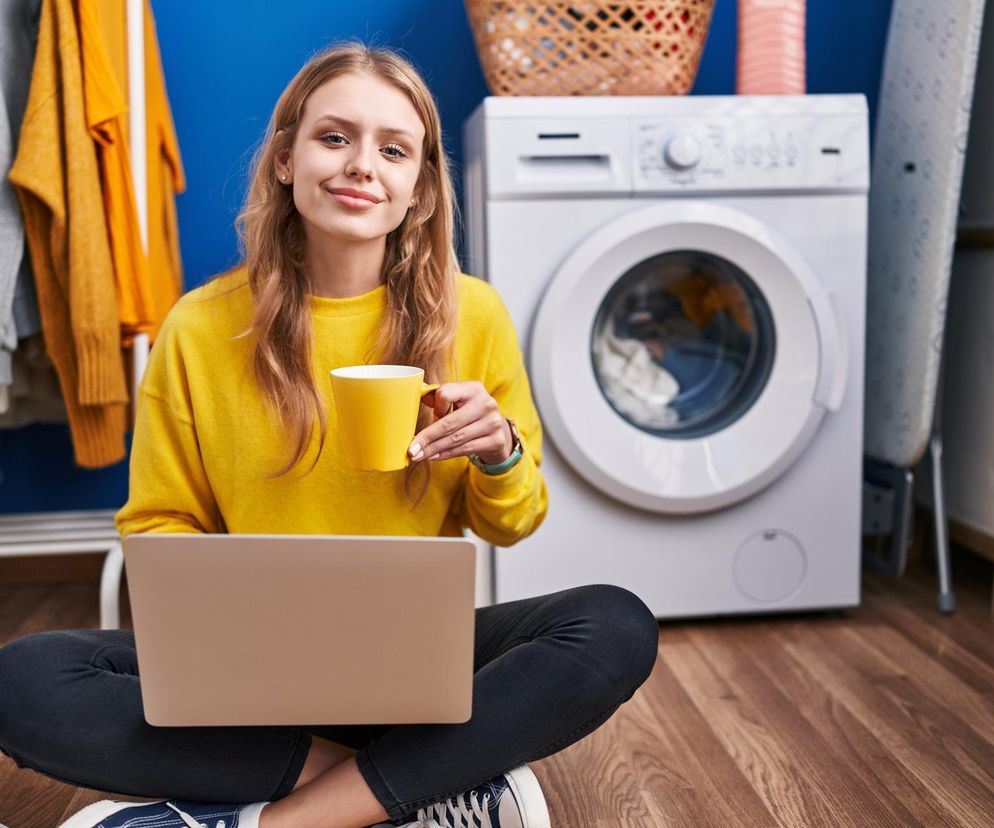 Jak wyczyścić pralkę i zaoszczędzić na rachunkach za prąd?