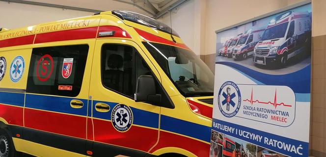 Mieleckie pogotowie ma nowy ambulans! Kosztował ponad 700 tys. złotych