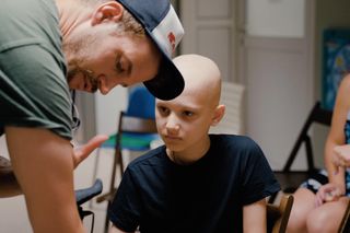 Sportowe wyzwanie Szymona Makucha, biegacza ekstremalnego i podróżnika niosło w sobie dodatkową wartość, a mianowicie możliwość finansowej pomocy dzieciom dotkniętym chorobą nowotworową.