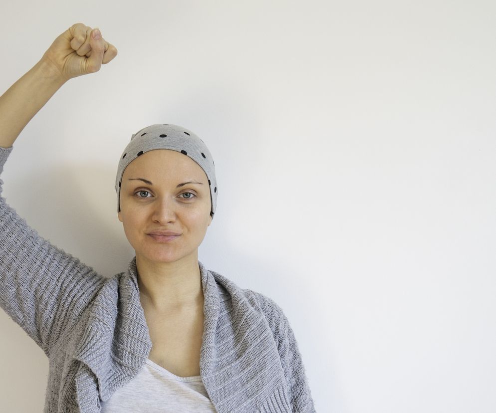 Pacjentka onkologiczna ma zapewnioną kompleksową opiekę medyczną na każdym etapie choroby.